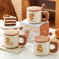3378-4 - Taza de Cerámica con Tapa + Revolvedor Bear Birthday