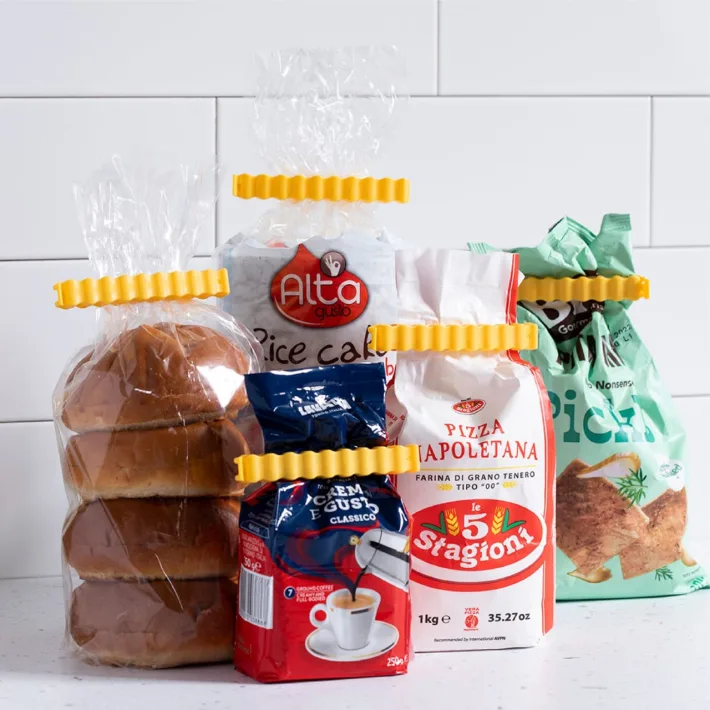 7914 - Broches Cierra Bolsas Papas Fritas en Cajita Magnética - 12 unidades
