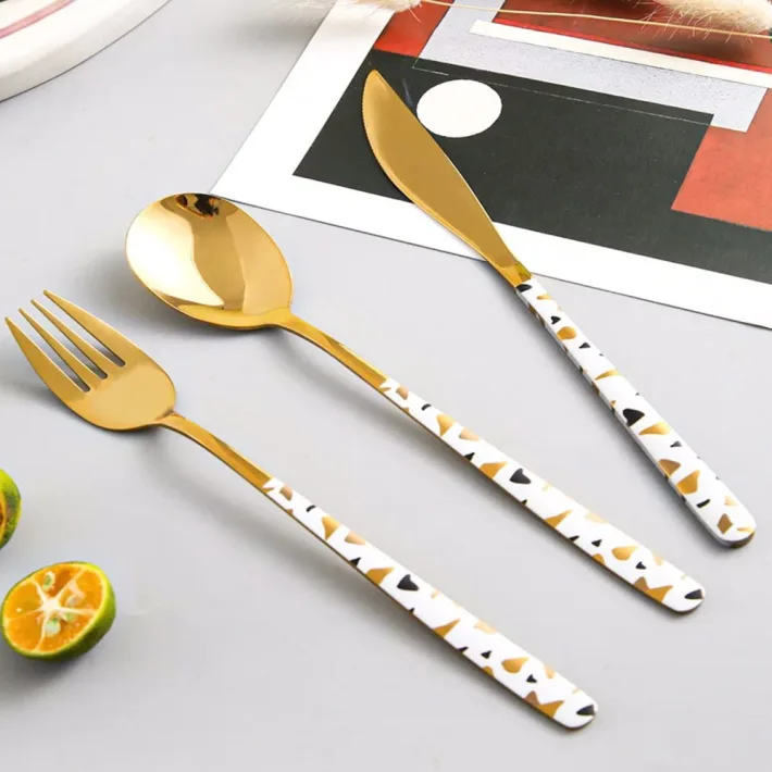 A34ZCSBJ - Set de Cubiertos de Acero Diseño Minimalista Premium White