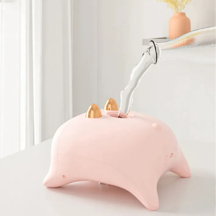 Mini Ventilador Monster Cute Portátil con Rociador de Agua Re