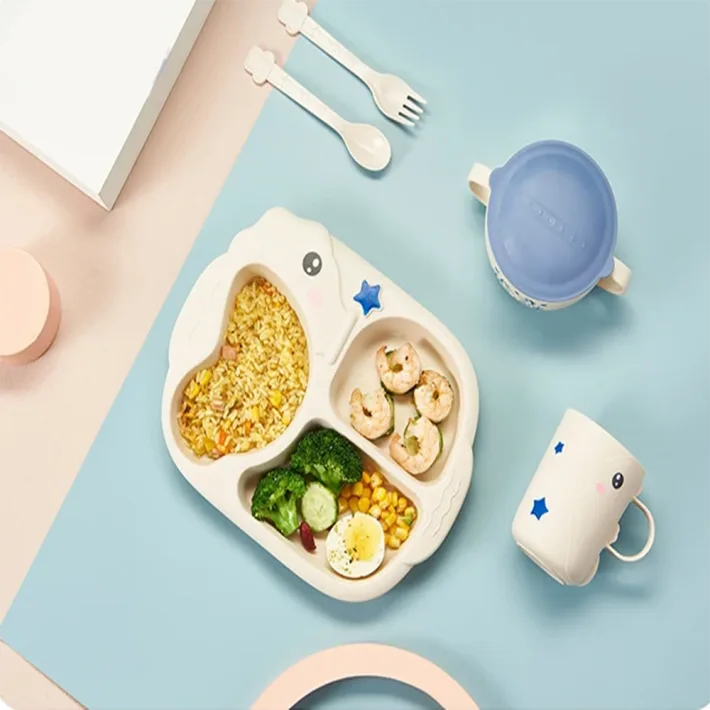 J06-6539 - Bandeja Plato con Divisiones Infantil Diseño Caballito de Mar + C