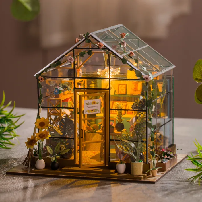 PC2306 - DIY Sunshine Flower House + Luces 20*18*19cm
