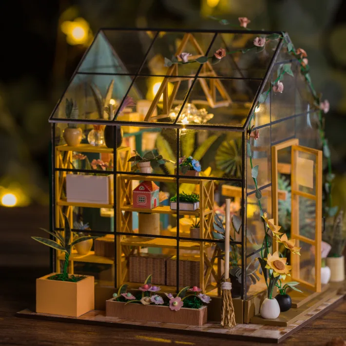 PC2306 - DIY Sunshine Flower House + Luces 20*18*19cm