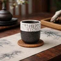  Vaso de Cerámica Oriental Black & White Lines 200ml 7.5*7.9cm