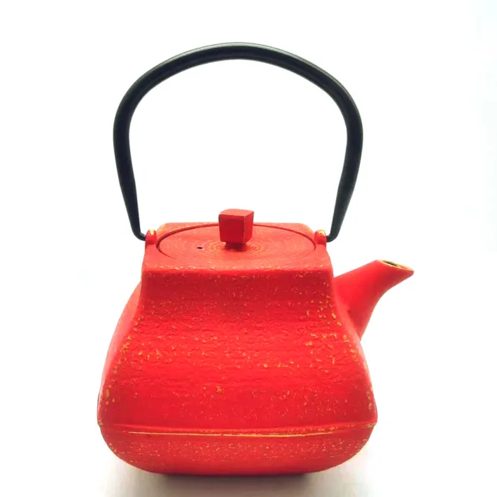 ST-2211 - Tetera Cuadrada de Hierro Fundido + Infusor Red - 1400ml