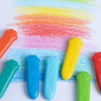 TG109 - Set x12 Crayones de Colores Garrita de Gatito