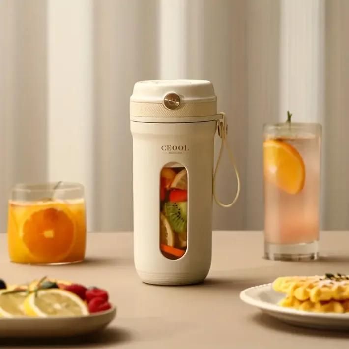 Z03 - Vaso Mini Licuadora Portátil Recargable Usb Botella Batidor Ceool 350m