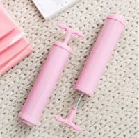 ZF1001 - Bomba Manual para Bolsas de Almacenamiento al Vacío - Rosa